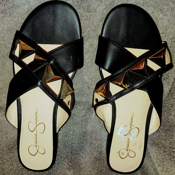 Jessica Simpson - Picture 2 of 10